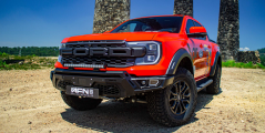 Wytrzymały przedni zderzak Ford Ranger Raptor 2023+