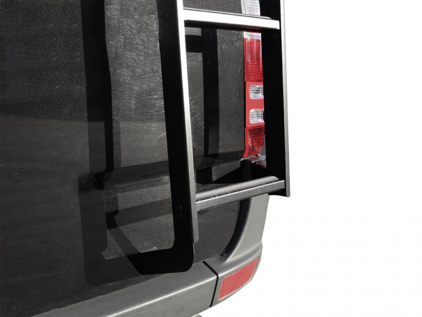 Mercedes Sprinter žebřík na zadní dveře
