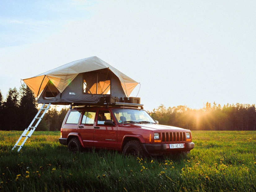 Jeep Cherokee Sport XJ Slimline II Expediční zahrádka