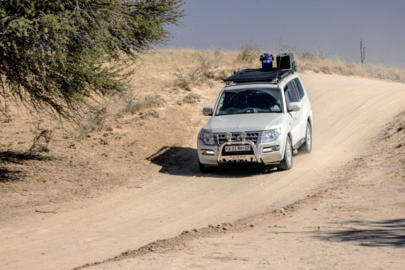 Mitsubishi Pajero CK/BK LWB Slimline II expediční zahrádka