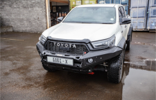 Gobi-X Přední nárazník Toyota Hi Lux Revo GR Sport