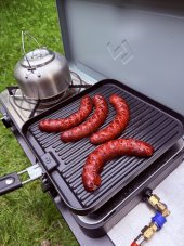 Kempový vařič Pro Deluxe dvouplotýnkový s grilovacími pánvičkami 30 mBar