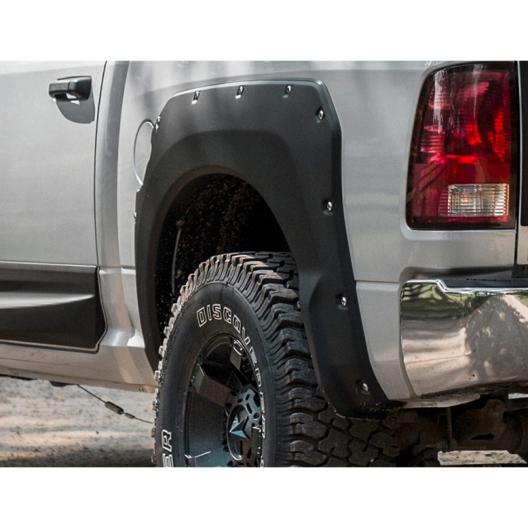 Lemy blatníků flares Air Design Super Bolt RAM 150