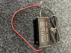 Napájecí adaptér z 12V na 220V pro dieselové ohřívače vzduchu