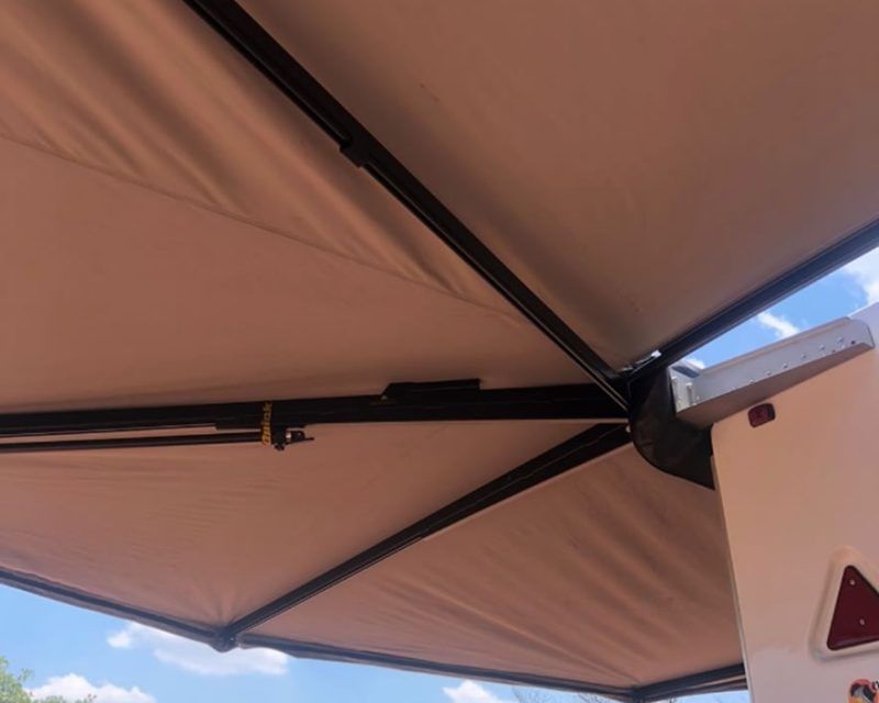 Markýza Quick Pitch Maxx levá strana