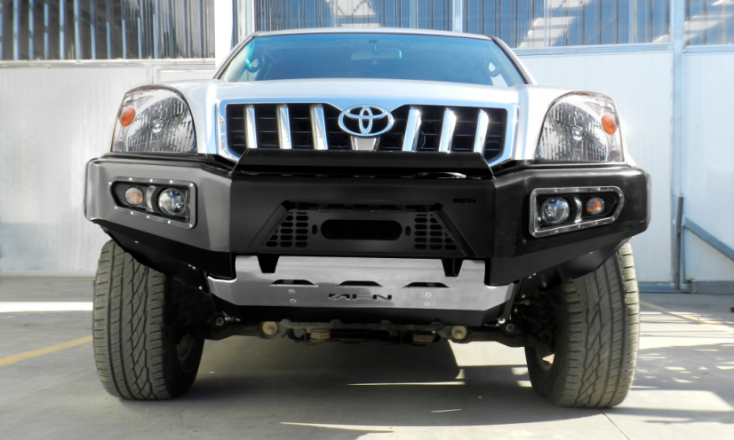 Front bumper - Toyota LC120