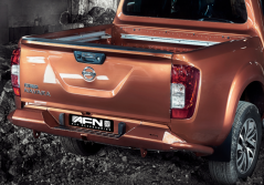Zadní slide pevnostní nárazník Nissan NP300 2015