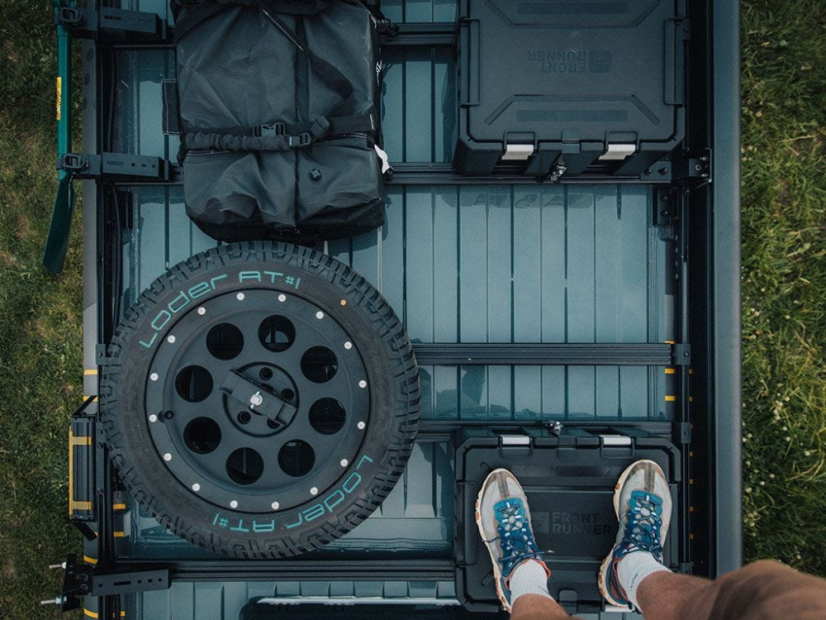 Ford Transit (L3H2/148“ WB/střední střecha) (2013-současnost) Sada nosičů Slimpro Van