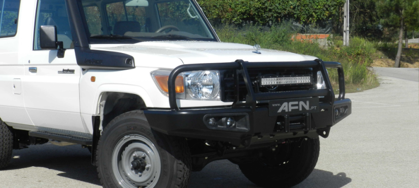 Nárazník pevnostní bullbar TOYOTA HZJ 76,78,79