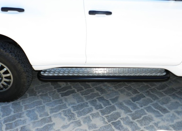 Boční nášlapy Hi-lift support Toyota 150 od 2013